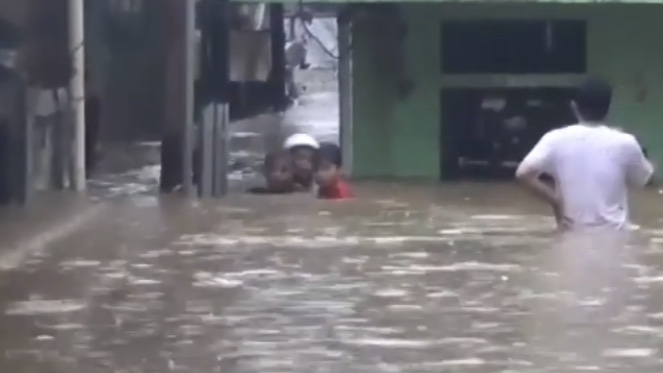 Death Toll From Floods In Jakarta Reaches 43 In The Embattled Capital ...